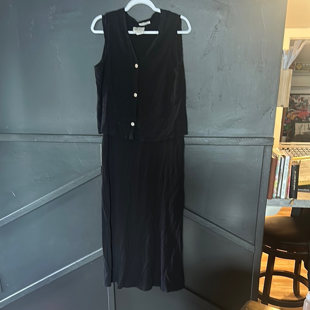 4/$16 Kathy Lee Collection Elegant Black Sleeveless Dress